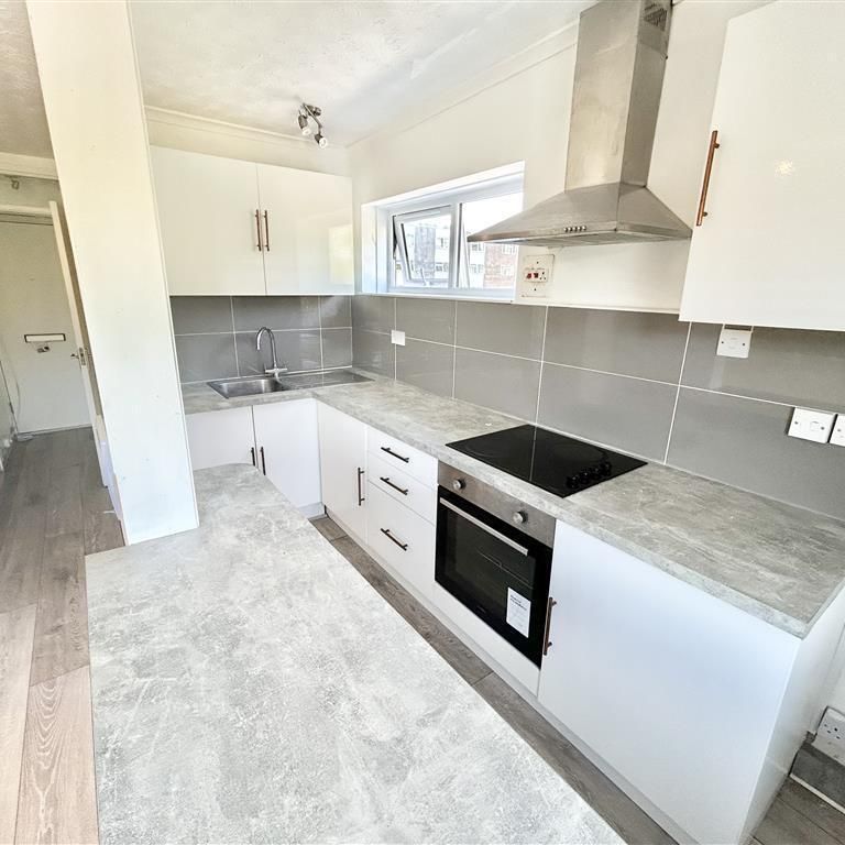 Anson Drive, Southampton - Photo 1