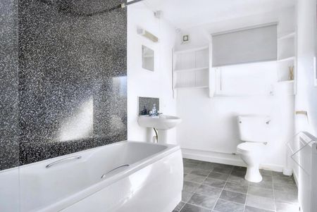 Addison Road, TF, Plymouth - Photo 5