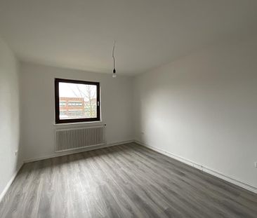 Gut geschnittene 2 ZKB-Wohnung in ruhiger Sackgassenlage von Geestemünde - Photo 1