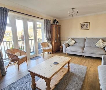 5 Bedroom Town House - Photo 1