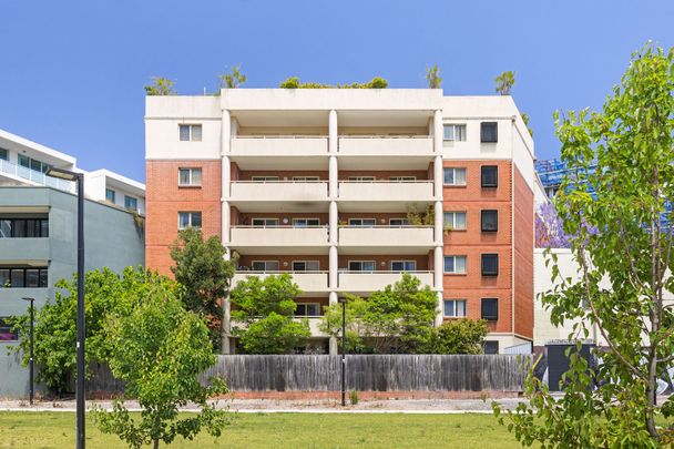 22/2-4 Station Street, Homebush. - Photo 1