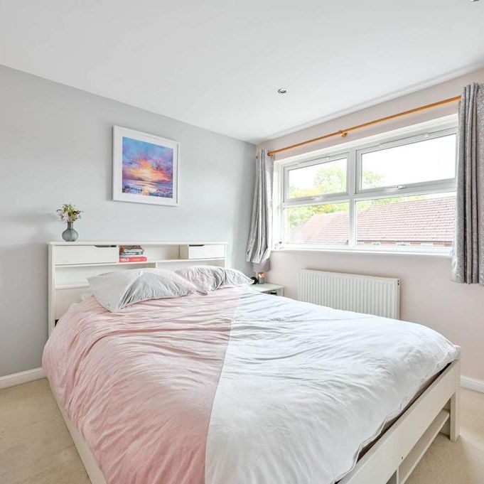 1 bedroom semi-detached house to rent - Photo 1