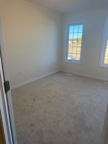 For Lease - 185 Gear Avenue, Erin, Ontario - Photo 5