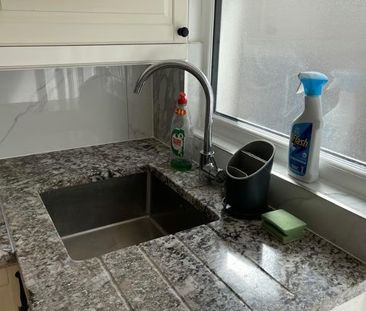 1 Bed Flat, Pinner Road, HA2 - Photo 4