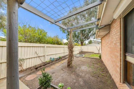 18 Le Souef Crescent, Florey ACT, Belconnen - Photo 4