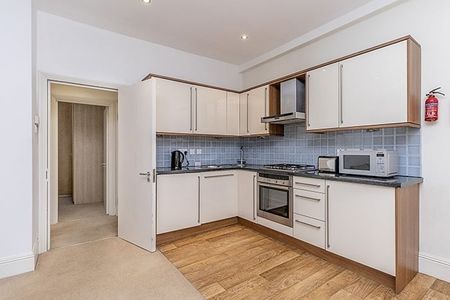 1 bedroom flat to rent - Photo 4