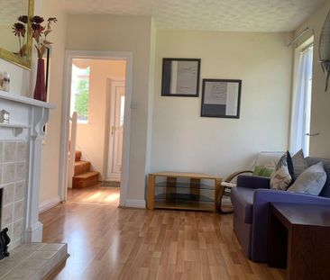 3 bedroom semi-detached house to rent - Photo 1