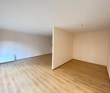 Spacieux studio avec coin à coucher à 1080 Molenbeek-Saint-Jean  L... - Photo 1