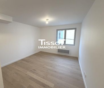 Location Appartement 1 pièce 26m² NIMES 30900 - Photo 4