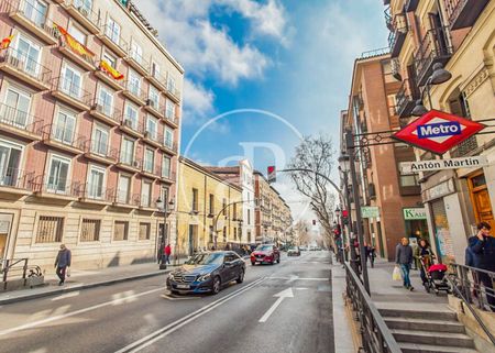 Flat for rent in Atocha street. - Photo 3