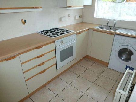 Bredy Close, Canford Heath, Poole, BH17 - Photo 3