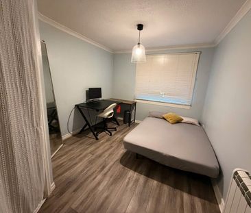 Room in a Shared Flat, Plantation Park Gardens, G51 - Photo 1