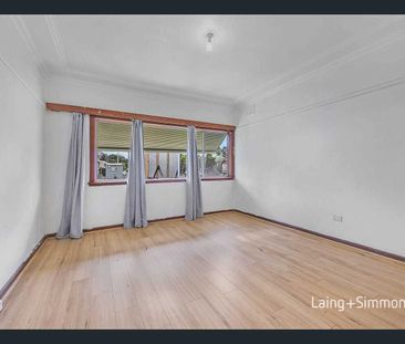 Charming 3-Bedroom Home in a Prime Location - Photo 3