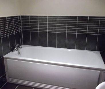 5 Orchard House, Mark Street, Newtownards, BT23 4WS - Photo 5
