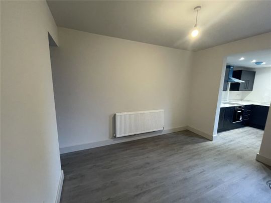 Bowbridge Road, Newark, Nottinghamshire, NG24 - Photo 1