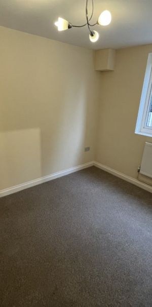 1 bed Apartment - To Let - Photo 1