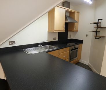 Dickson Road Flat 10 - Photo 2