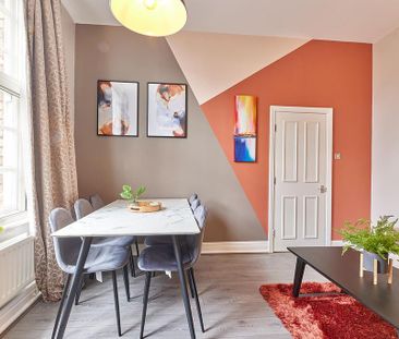 7 bedroom flat to rent - Photo 3