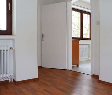 Oslebshausen / Gemütliche 2,5-Zimmer-Erdgeschosswohnung - Photo 1