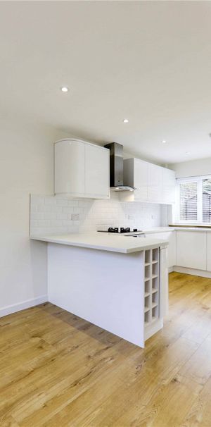 Overdown Road, Tilehurst Overdown Road, Tilehurst - Photo 1