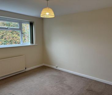 3 bedroom detached house to rent - Photo 6