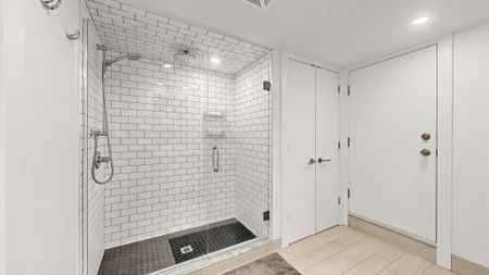 For Lease - 679 WOODBINE Avenue Unit# MAIN, Toronto, Ontario - Photo 5