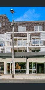 SPACIOUS STUDIO APARTMENT - Photo 4