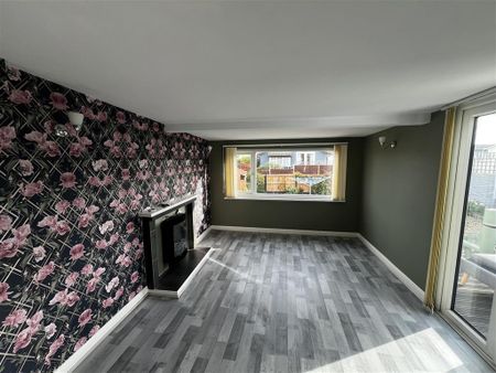 Green Lane Estate - Photo 2