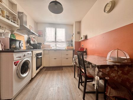 Appartement de type 4 meublé - Secteur Clémenceau - Photo 3