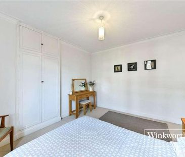 Watchfield Court, Sutton Court Road, Chiswick, W4 - Photo 1