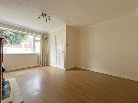 3 bedroom End of terrace house to rent - Photo 3