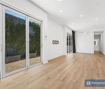 MODERN AND WELL APPOINTED IN CONVENIENT LOCATION - Photo 2