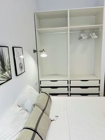 Baix de la Mar, Valencia, Valencian Community 46024 - Photo 3