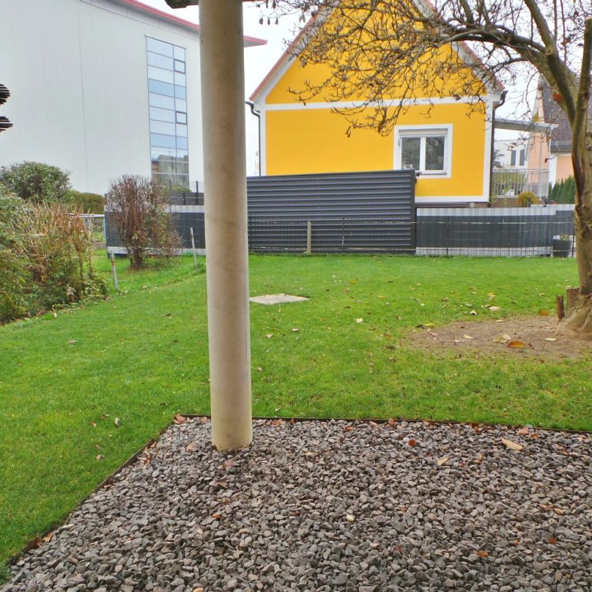 NEUWERTIG- STILVOLL sonnige 2ZI mit Wohn-Terrasse,GARTEN,Top Lage - nahe Stadtzentrum - Foto 1