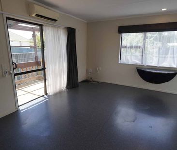 Cosy 1-Bedroom Home - Photo 3