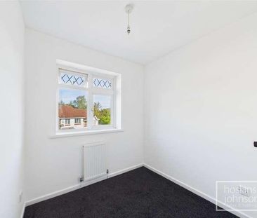 Cefn Close, Glyncoch, Pontypridd, CF37 - Photo 4
