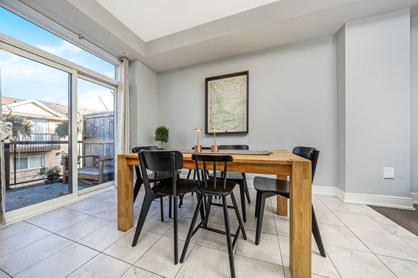 For Lease - 16 Kersey Lane, Halton Hills, Ontario - Photo 1