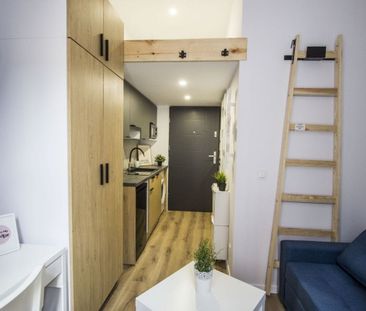 Tania kawalerka w ścisłym centrum Katowic 16 m² - Zdjęcie 4