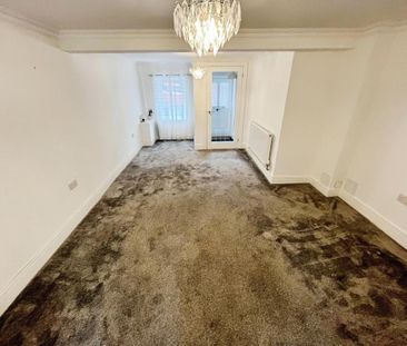 2 bedroom property to rent - Photo 4