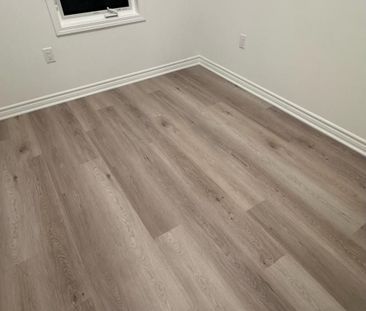 For Lease - 98 Pearen Lane, Barrie, Ontario - Photo 4