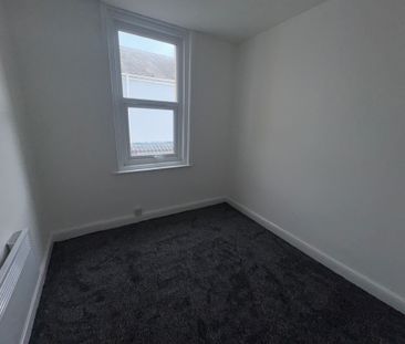 Withnell Road F3, Blackpool - Photo 3