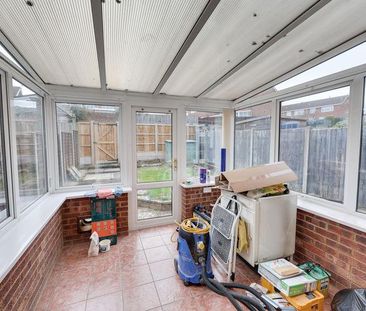 3 bedroom terraced house to rent - Photo 5