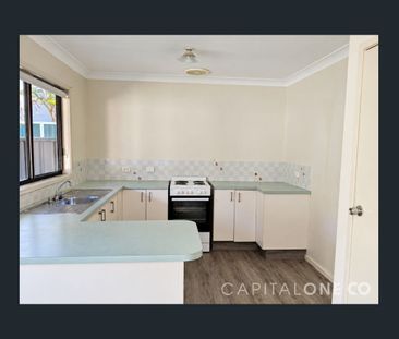 CHARMING HOME IN A PEACEFUL, CONVENIENT LOCATION - Photo 3