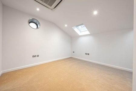 2 bedroom detached house to rent - Photo 4