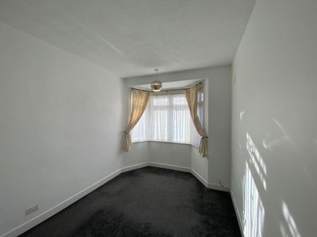 Westward Road, London E4 - Photo 3