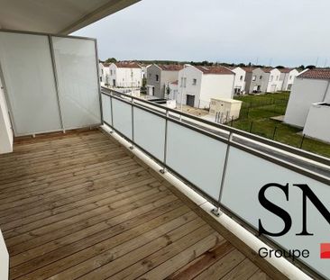 T2 AVEC PARKING ET BALCON - Photo 4