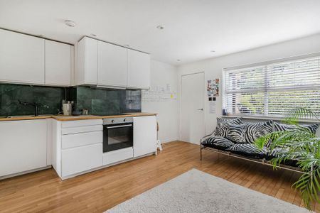 1 bedroom ground floor flat to rent - Photo 2