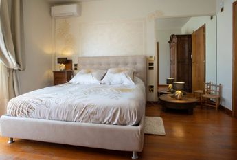 via Pietro neni, 7, Forte dei Marmi, Tuscany 55042