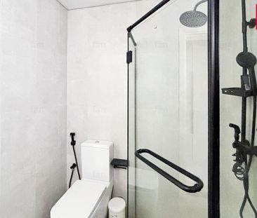 Vacant | Spacious | 4 Cheques | Unfurnished - Photo 2