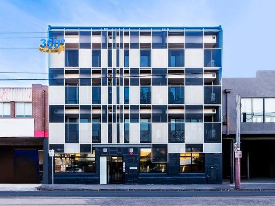 Modern 2-Bedroom Apartment in Prime Brunswick East - Photo 1